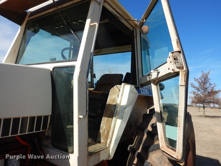 image for item DI3717 1979 Case 2290  tractor