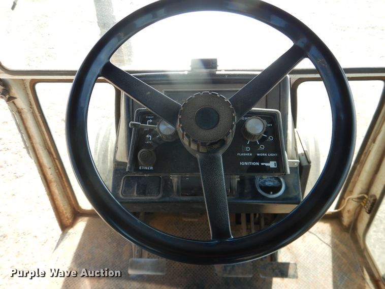 image for item DI3717 1979 Case 2290  tractor