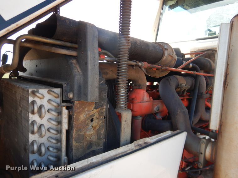 image for item DI3717 1979 Case 2290  tractor