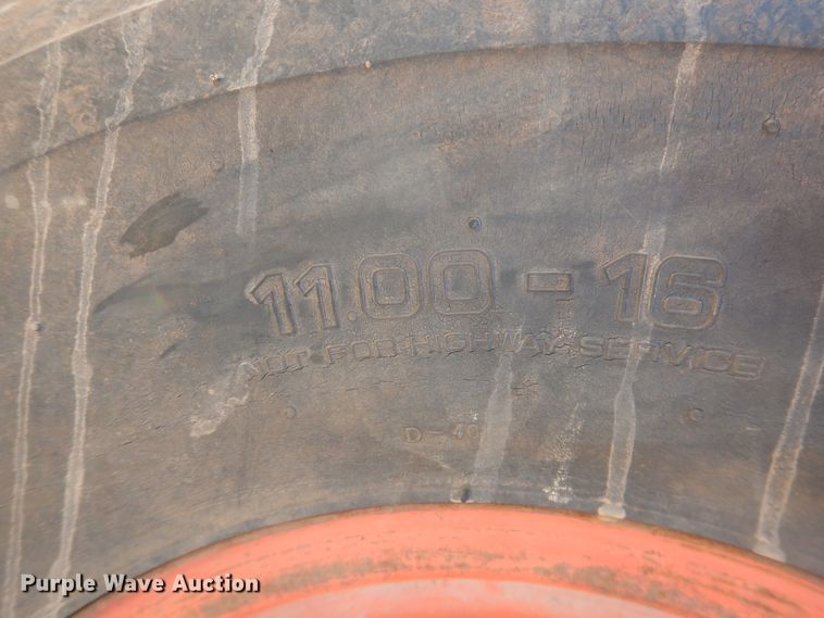 image for item DI3717 1979 Case 2290  tractor