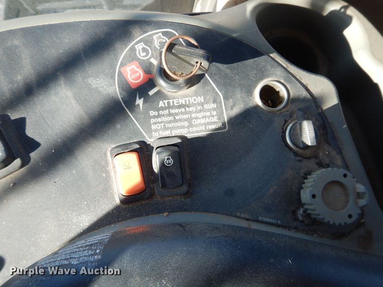 image for item DI3726 2007 Case IH WDX2302  windrower