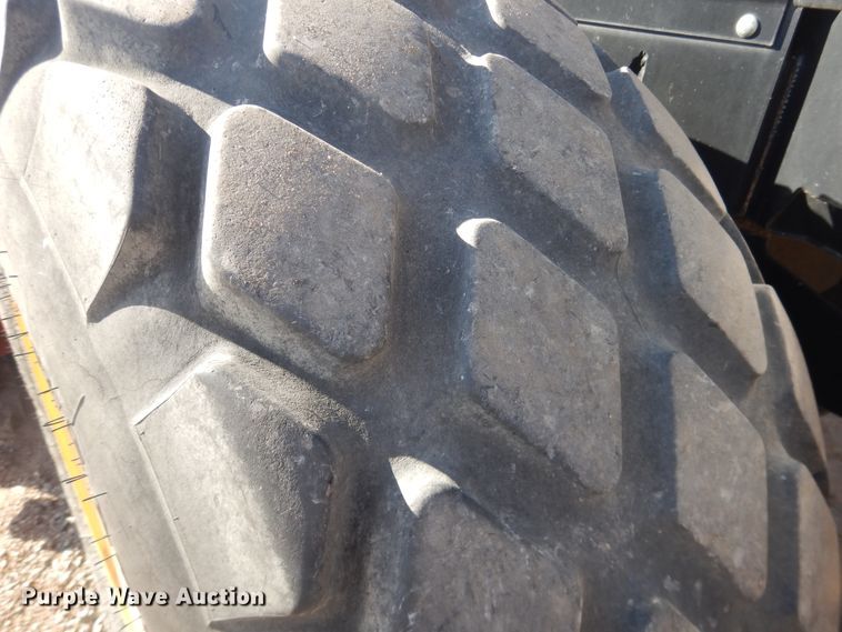 image for item DI3726 2007 Case IH WDX2302  windrower