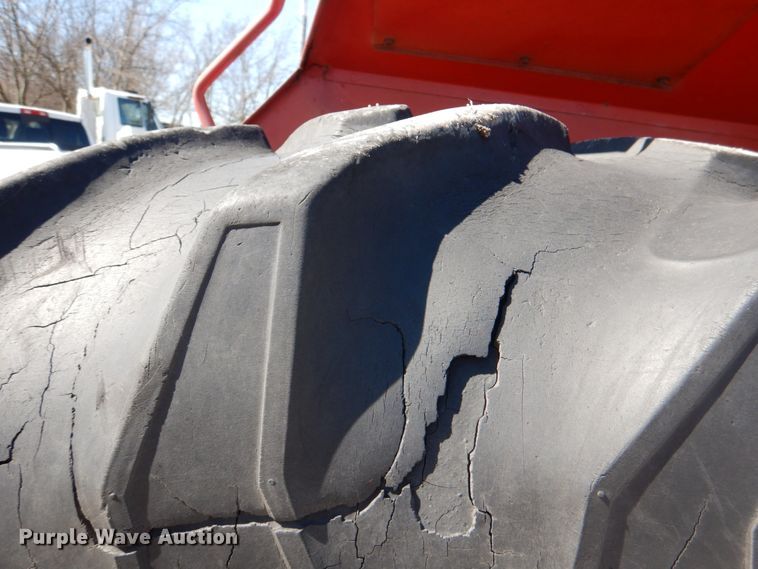 image for item DJ0389 1978 Massey Ferguson 2675  tractor