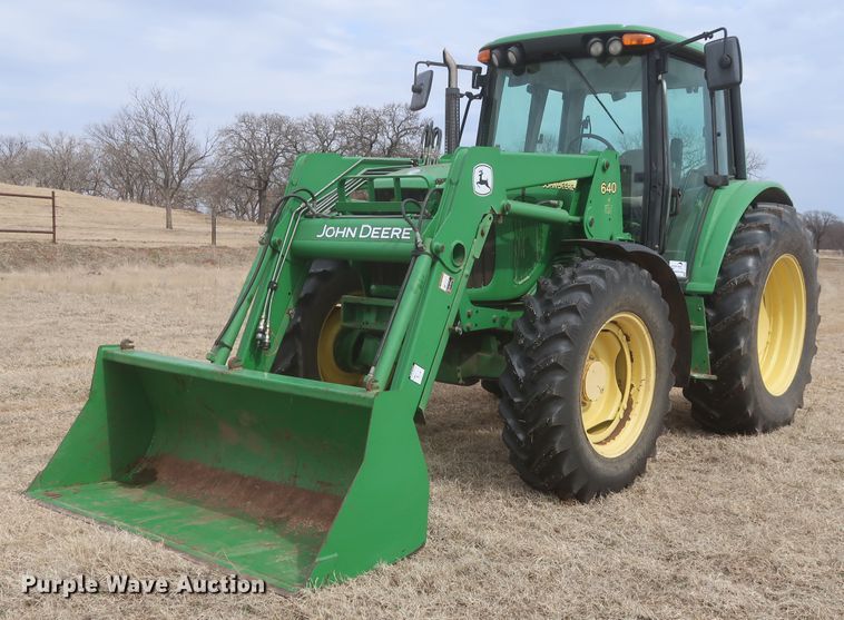 image for item DJ1848 2004 John Deere 6420  MFWD tractor