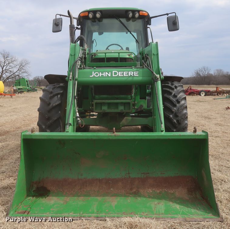 image for item DJ1848 2004 John Deere 6420  MFWD tractor