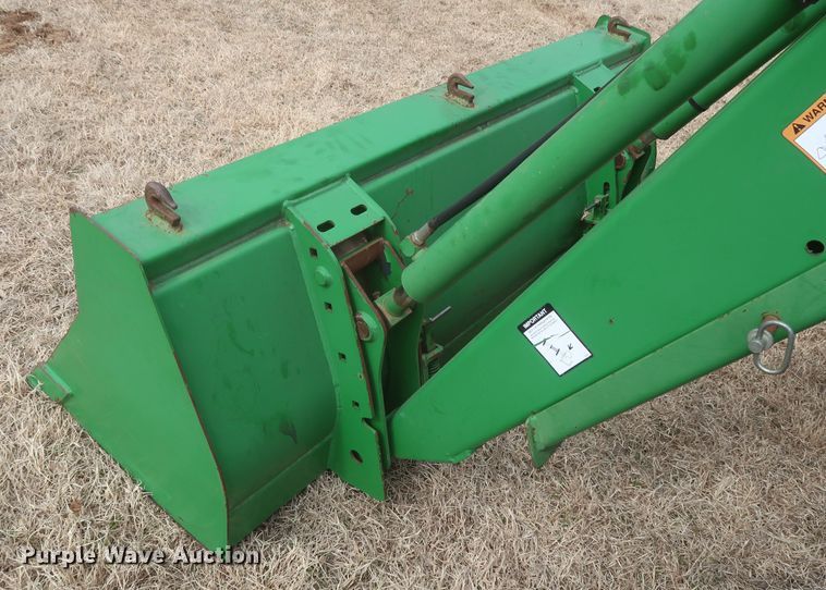 image for item DJ1848 2004 John Deere 6420  MFWD tractor