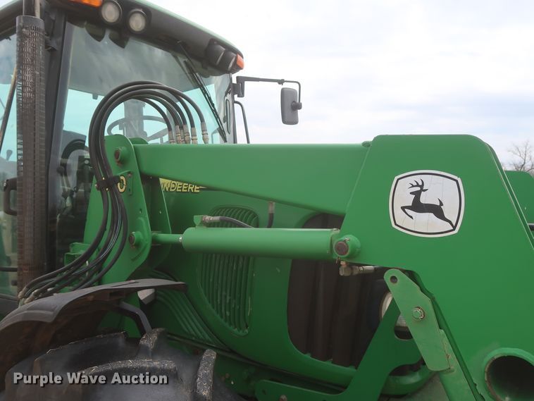 image for item DJ1848 2004 John Deere 6420  MFWD tractor