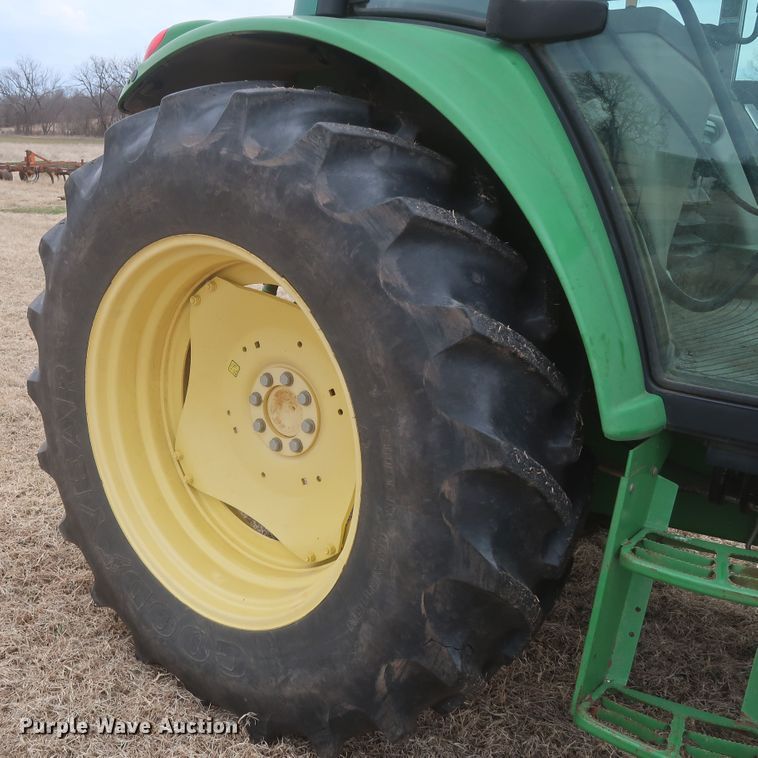 image for item DJ1848 2004 John Deere 6420  MFWD tractor