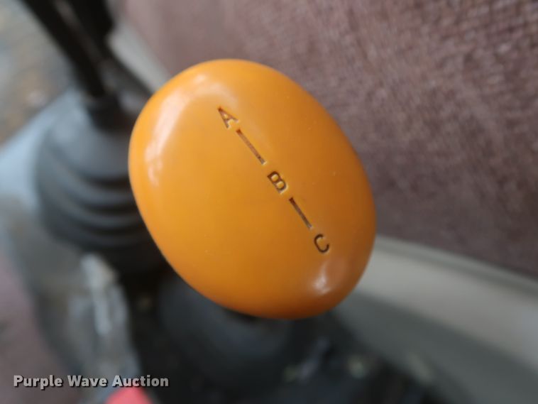 image for item DJ1849 2013 John Deere 6105D  MFWD tractor