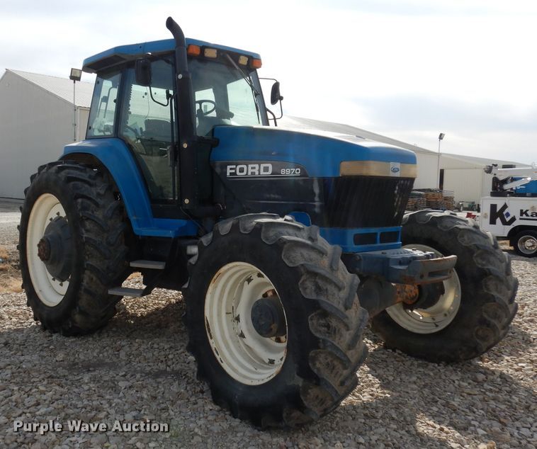 image for item DJ2864 1994 Ford 8970  MFWD tractor