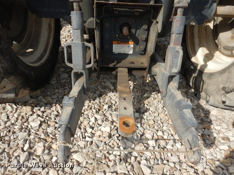 image for item DJ2864 1994 Ford 8970  MFWD tractor