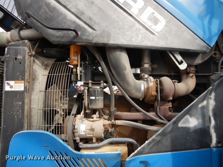 image for item DJ2864 1994 Ford 8970  MFWD tractor