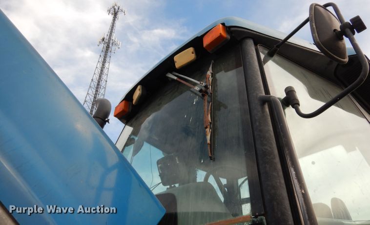 image for item DJ2864 1994 Ford 8970  MFWD tractor