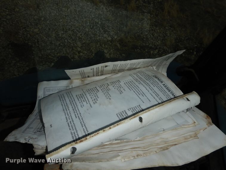 image for item DJ2864 1994 Ford 8970  MFWD tractor