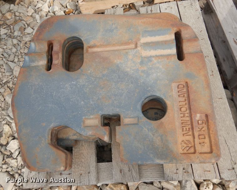 image for item DJ2864 1994 Ford 8970  MFWD tractor