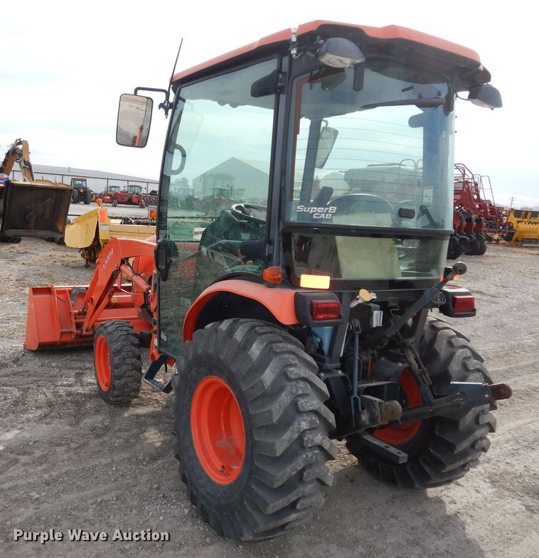 image for item DJ2922 Kubota B3350 HSD  tractor