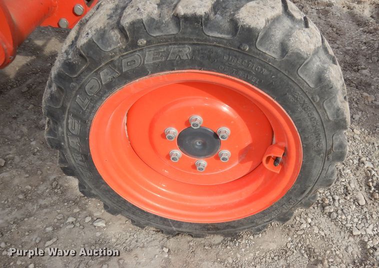 image for item DJ2922 Kubota B3350 HSD  tractor