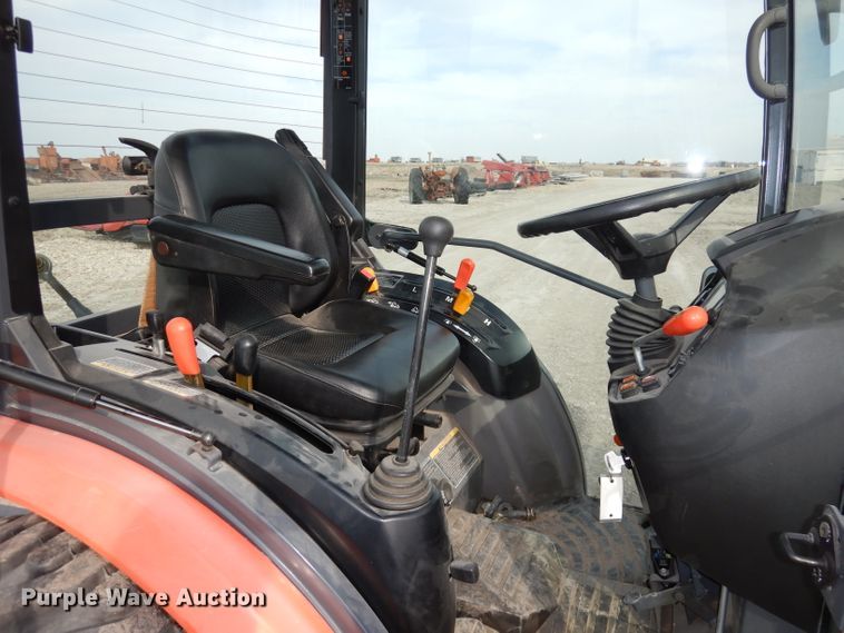 image for item DJ2922 Kubota B3350 HSD  tractor