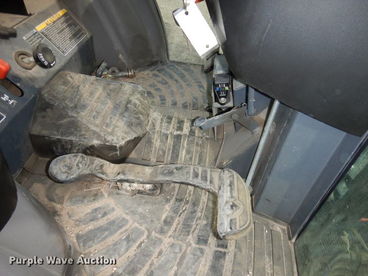 image for item DJ2922 Kubota B3350 HSD  tractor