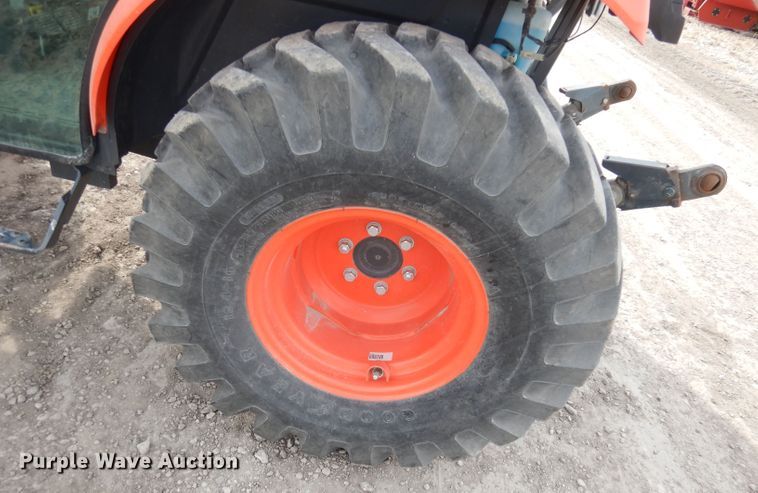 image for item DJ2922 Kubota B3350 HSD  tractor