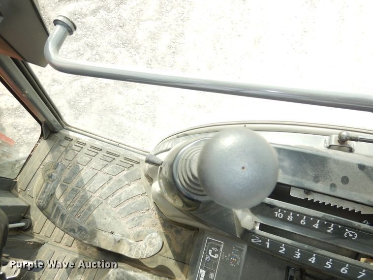 image for item DJ2922 Kubota B3350 HSD  tractor