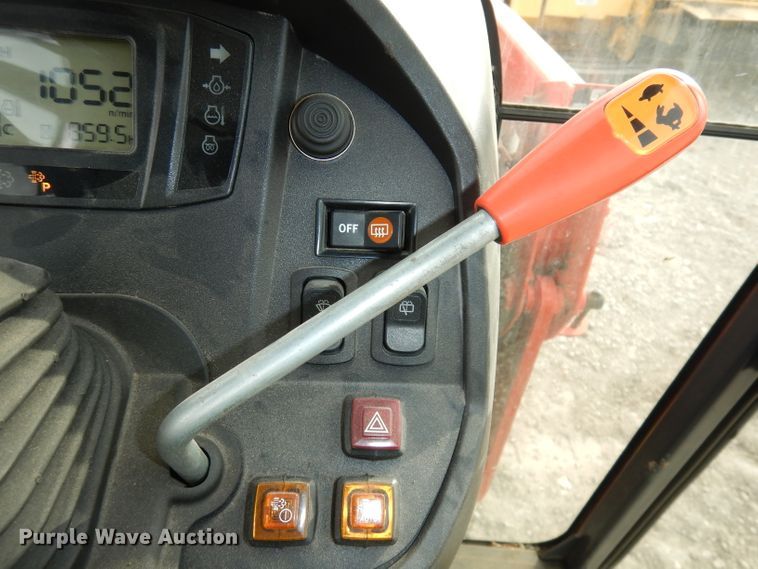 image for item DJ2922 Kubota B3350 HSD  tractor