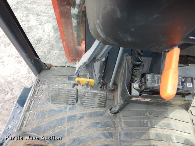 image for item DJ2922 Kubota B3350 HSD  tractor