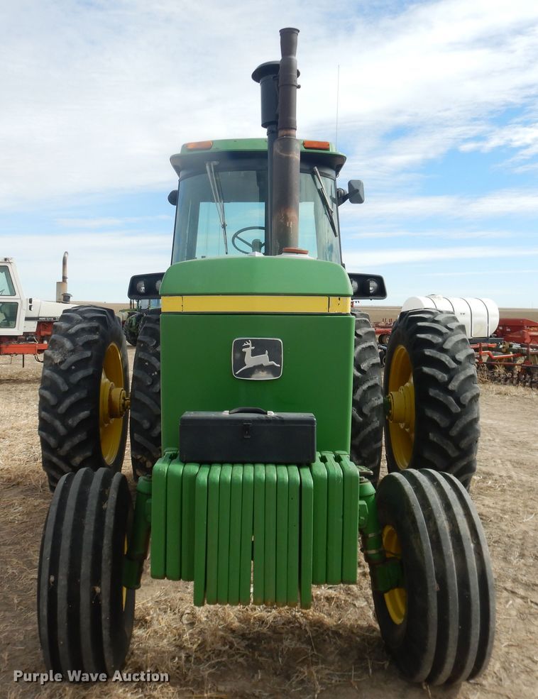 image for item DJ4949 1979 John Deere 4840  tractor