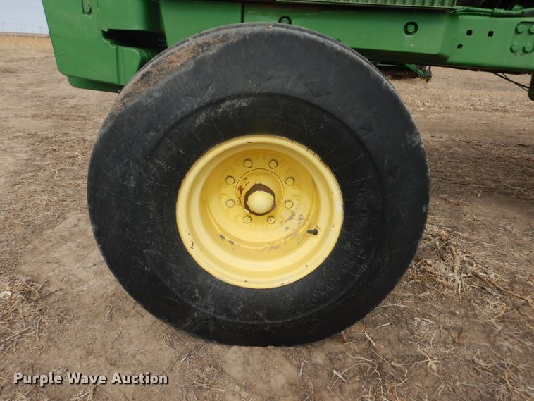 image for item DJ4949 1979 John Deere 4840  tractor
