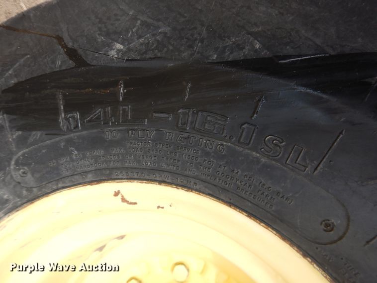 image for item DJ4949 1979 John Deere 4840  tractor