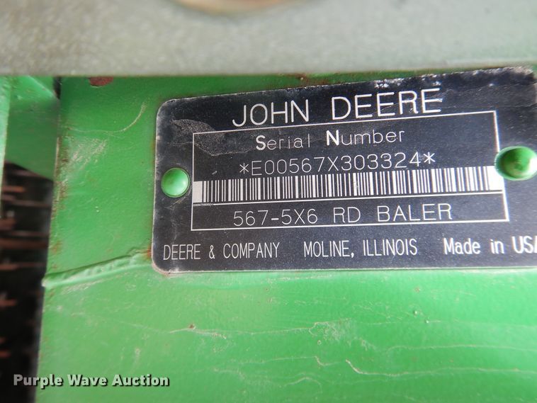 image for item DJ4953 2004 John Deere 567  round baler