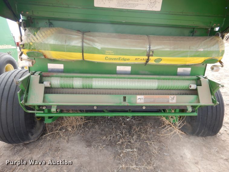 image for item DJ4954 2004 John Deere 567  round baler