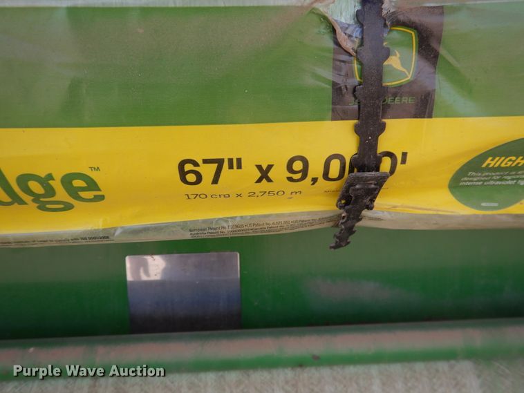 image for item DJ4954 2004 John Deere 567  round baler