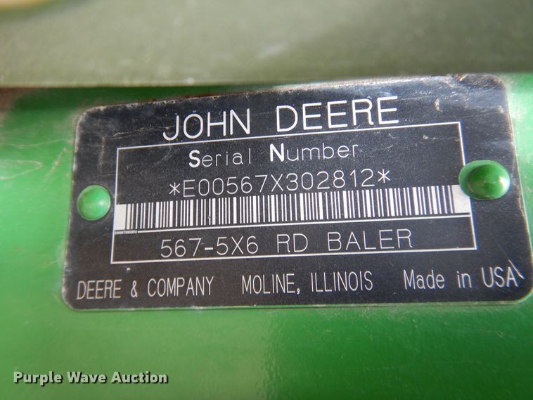 image for item DJ4954 2004 John Deere 567  round baler