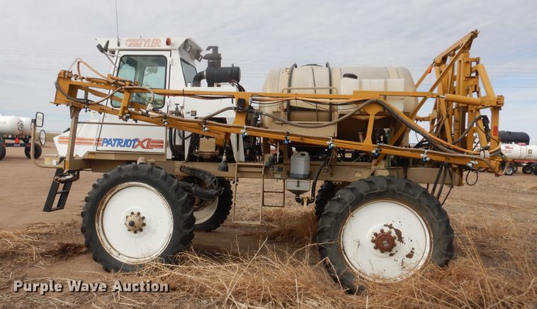 image for item DJ4955 2000 Tyler Patriot XL  sprayer