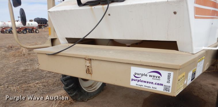 image for item DJ4955 2000 Tyler Patriot XL  sprayer