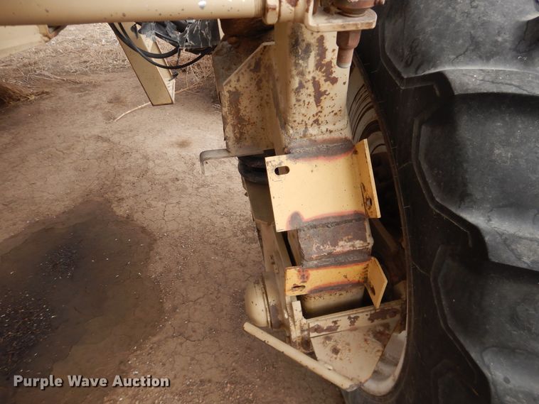 image for item DJ4955 2000 Tyler Patriot XL  sprayer