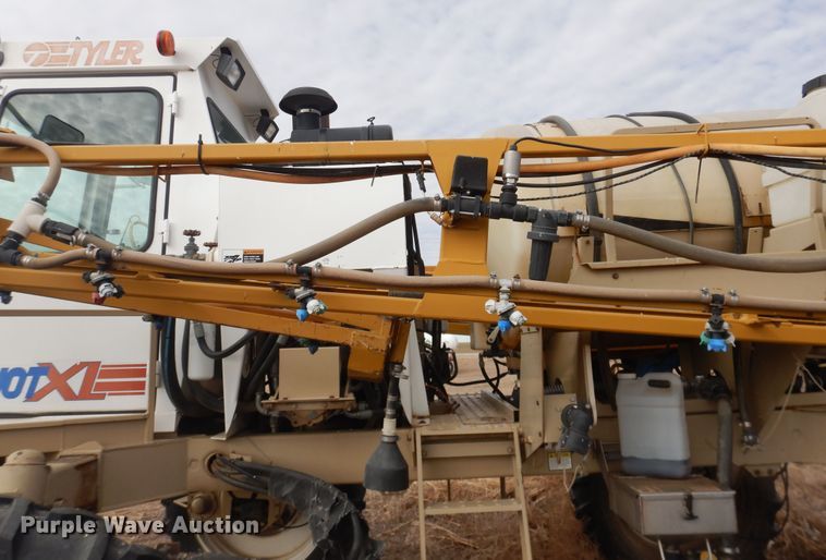 image for item DJ4955 2000 Tyler Patriot XL  sprayer