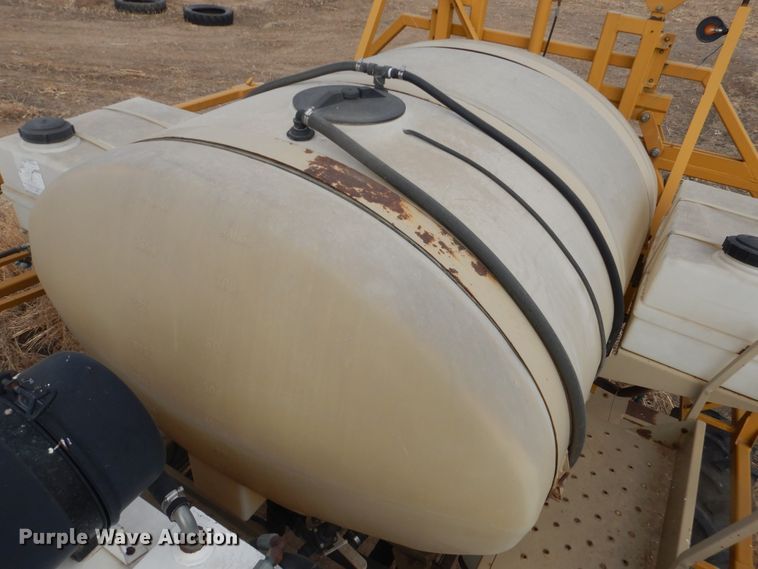 image for item DJ4955 2000 Tyler Patriot XL  sprayer