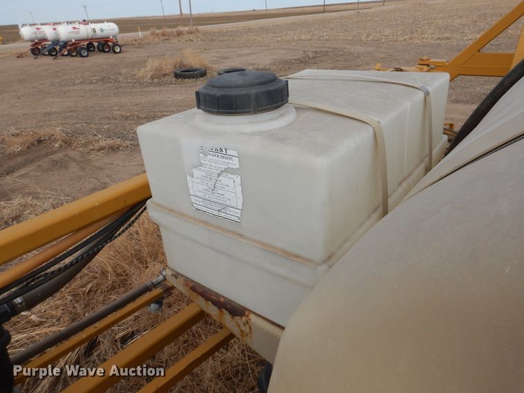 image for item DJ4955 2000 Tyler Patriot XL  sprayer