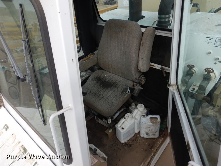 image for item DJ4955 2000 Tyler Patriot XL  sprayer