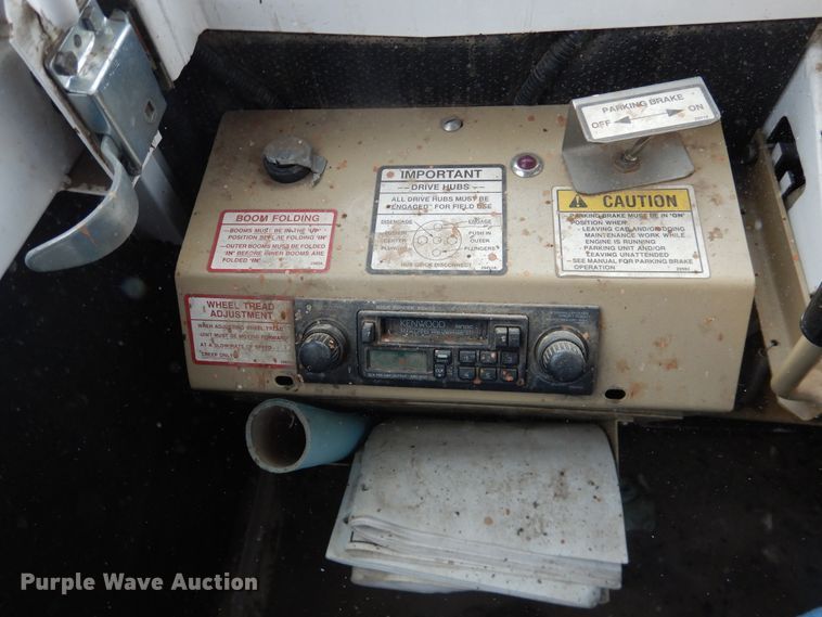 image for item DJ4955 2000 Tyler Patriot XL  sprayer