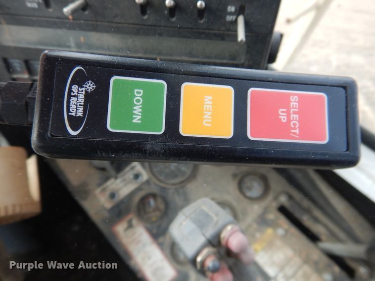 image for item DJ4955 2000 Tyler Patriot XL  sprayer