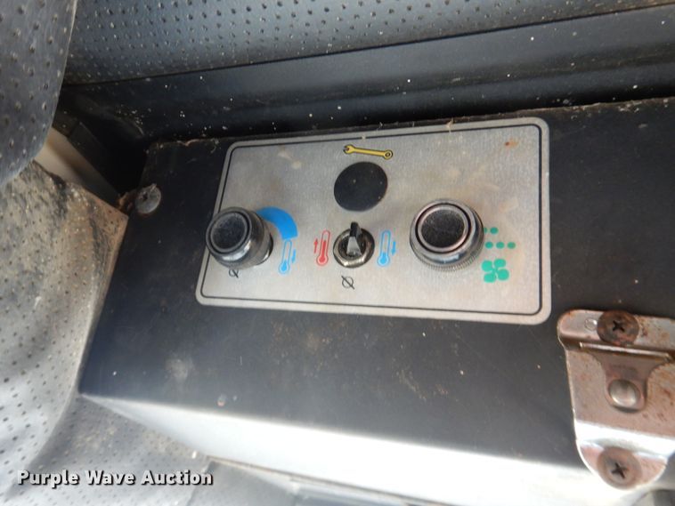 image for item DJ4955 2000 Tyler Patriot XL  sprayer