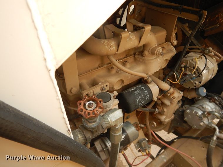 image for item DJ4955 2000 Tyler Patriot XL  sprayer