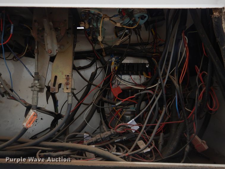 image for item DJ4955 2000 Tyler Patriot XL  sprayer