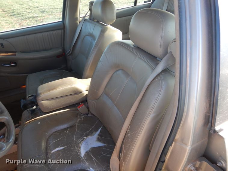 image for item DJ8249 2000 Buick Park Avenue