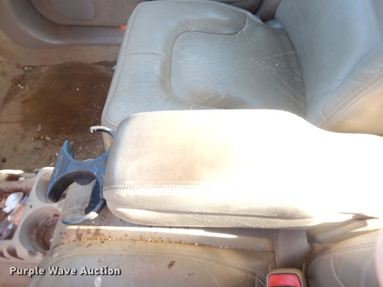 image for item DJ8249 2000 Buick Park Avenue