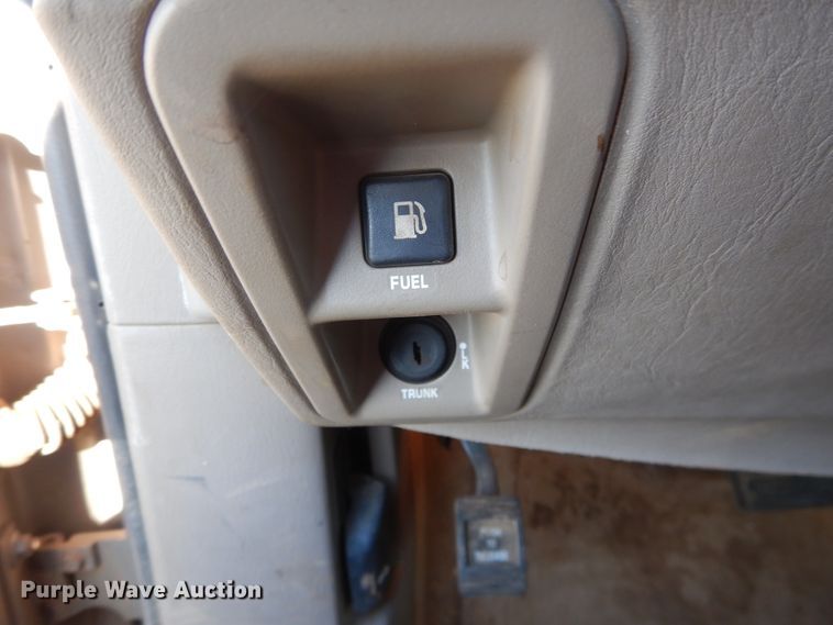 image for item DJ8249 2000 Buick Park Avenue