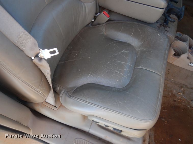 image for item DJ8249 2000 Buick Park Avenue